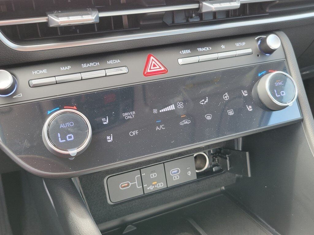 2025 Hyundai SONATA HYBRID Limited Chantilly VA