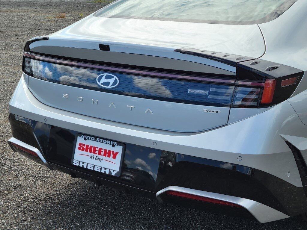 2025 Hyundai SONATA HYBRID Limited Chantilly VA