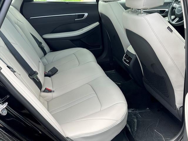 2025 Hyundai SONATA HYBRID Limited Chantilly VA