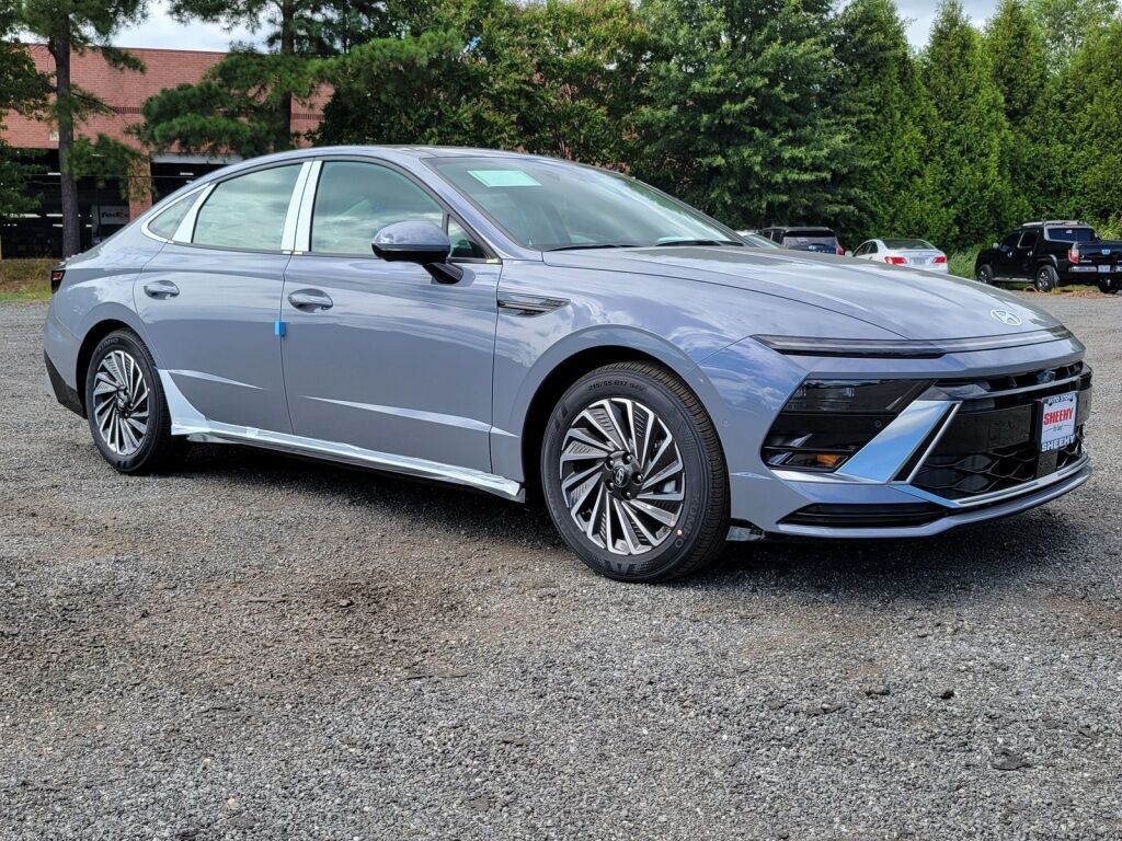 2025 Hyundai SONATA HYBRID Limited Chantilly VA