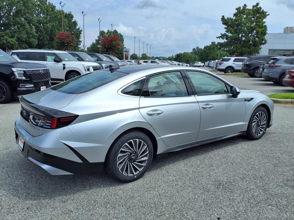 2025 Hyundai SONATA HYBRID Limited Waldorf MD