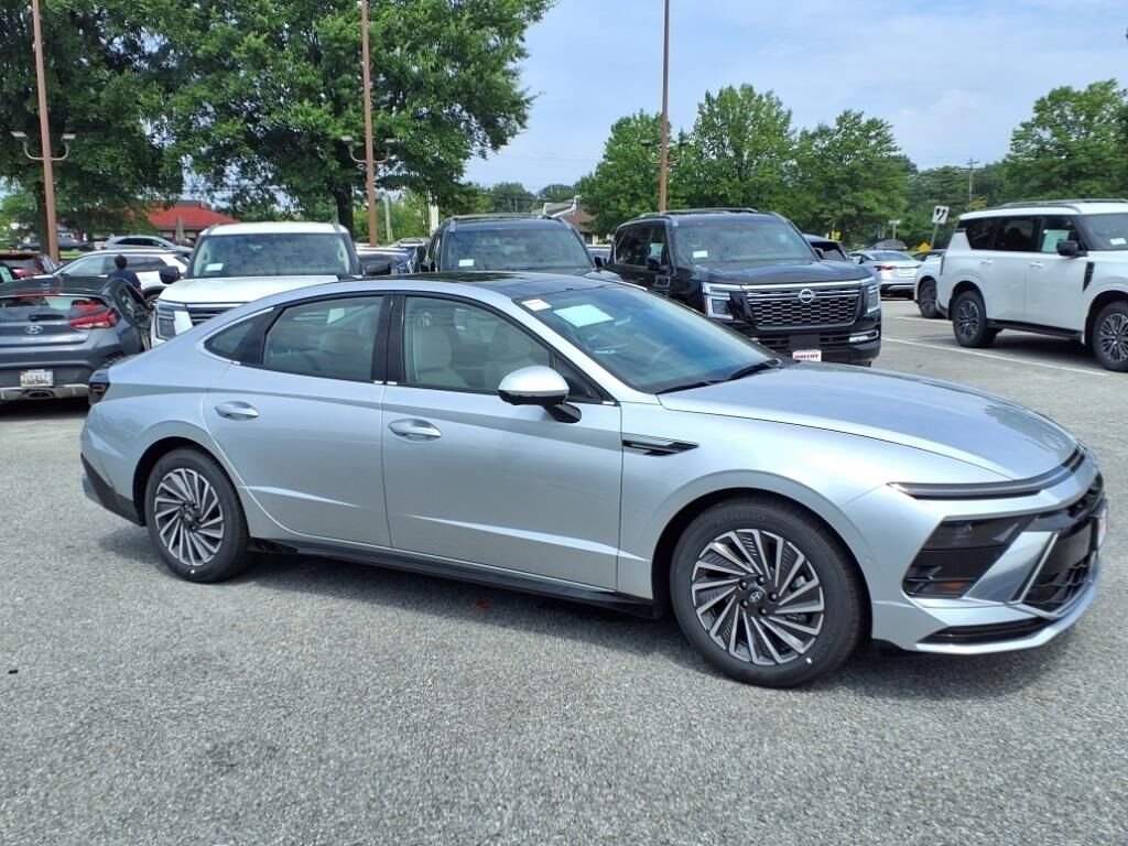 2025 Hyundai SONATA HYBRID Limited Waldorf MD