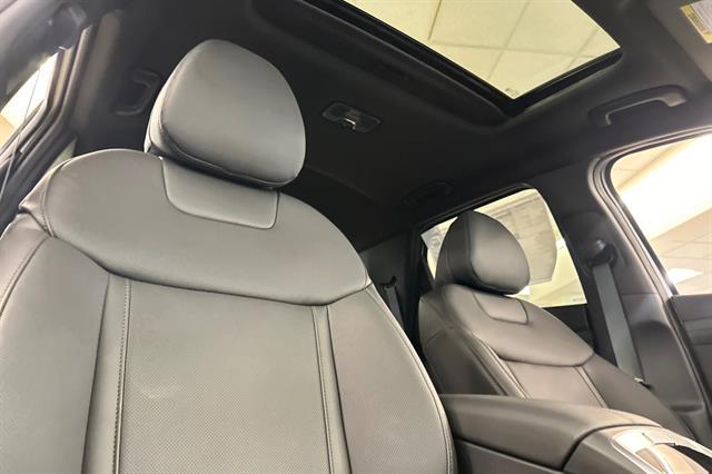 2025 Hyundai Santa Cruz SEL Activity