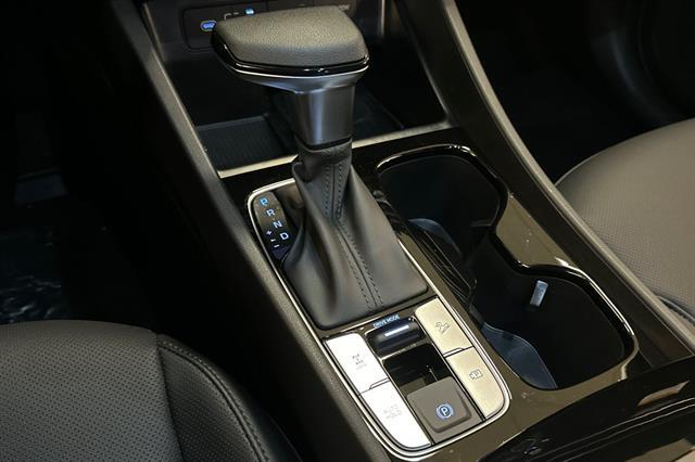 2025 Hyundai Santa Cruz SEL Activity