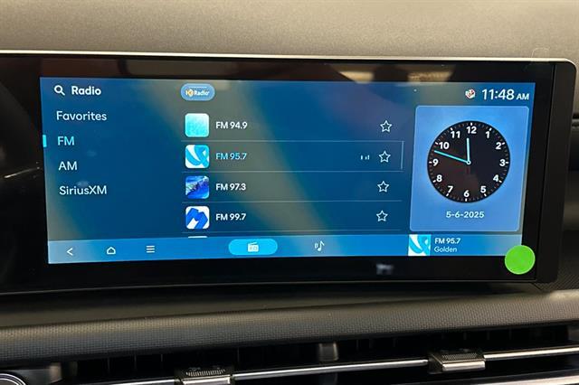 2025 Hyundai Santa Cruz SEL Activity
