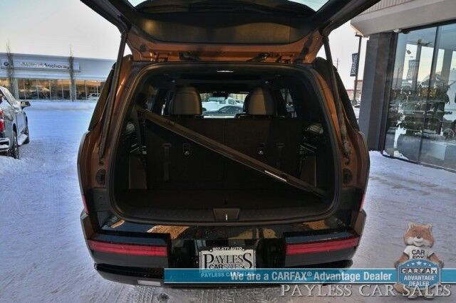 2025 Hyundai Santa Fe Calligraphy / AWD / Auto Start / Heated & Cooled Leather Seats / Heated Steering / Sunroof / NAV / Bose / Adaptive Cruise / Lane Depart & Blind Spot / 3rd Row / Rear Captain Chairs / Seats 6 / Block Heater / 1-Owner Anchorage AK