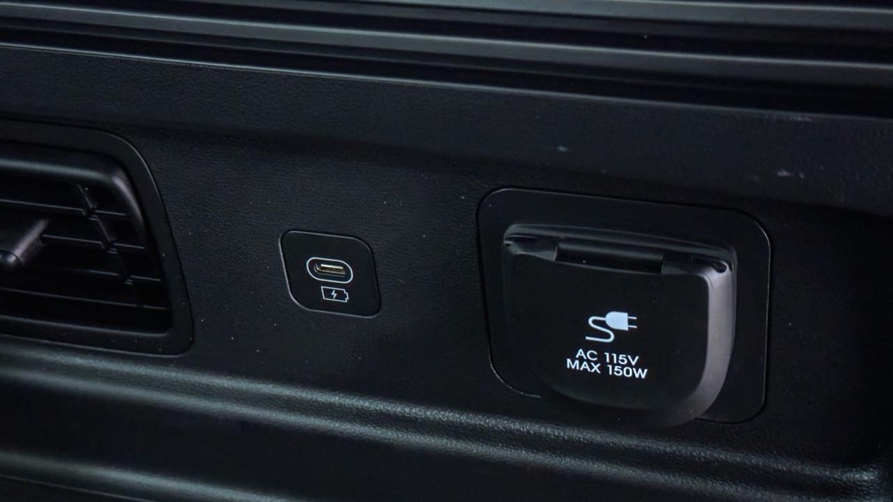 2025 Hyundai Santa Fe Calligraphy AWD Tallmadge OH