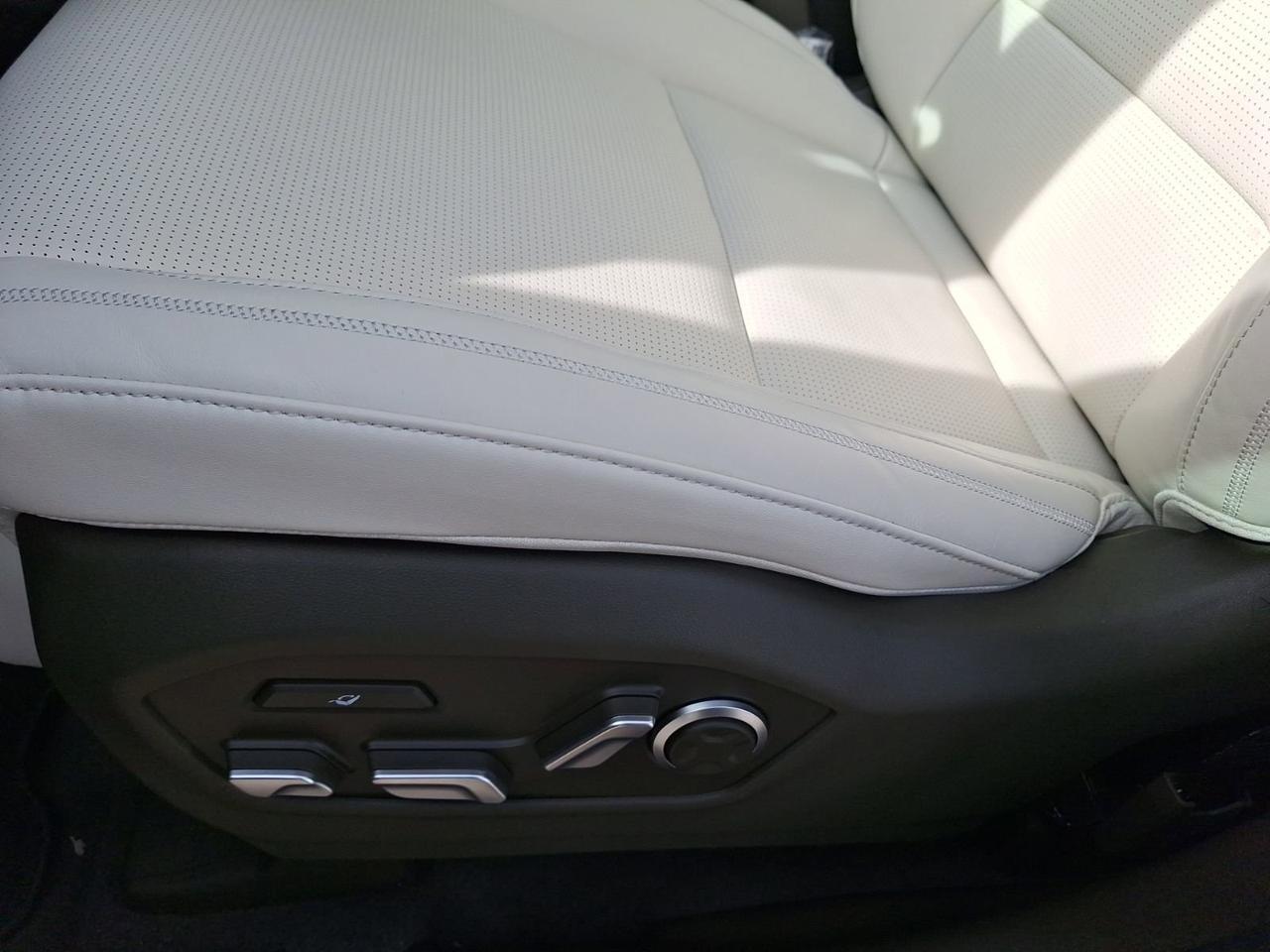 2025 Hyundai Santa Fe Calligraphy Hurst TX