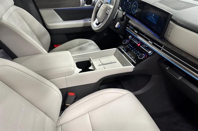 2025 Hyundai Santa Fe Hybrid Calligraphy