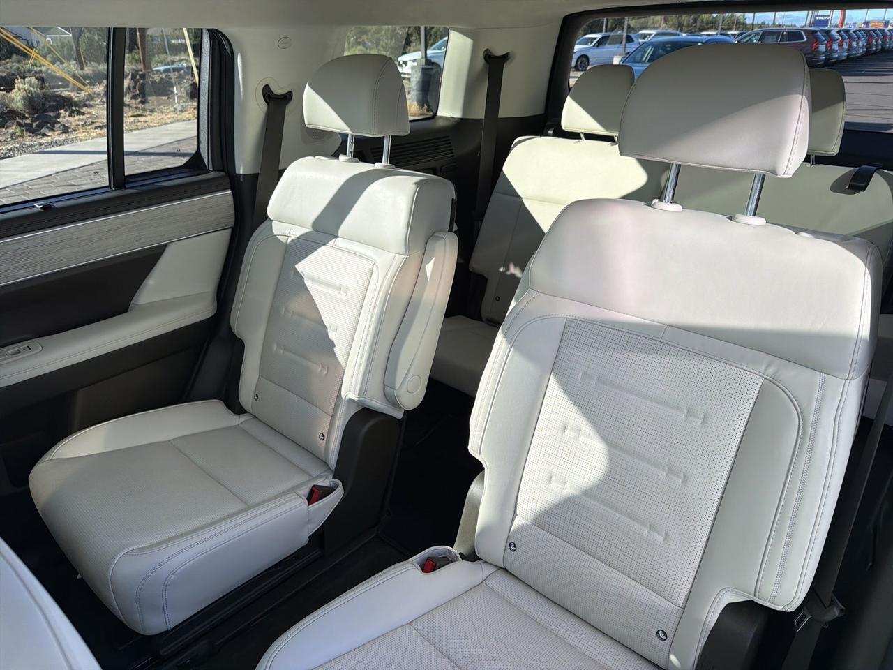 2025 Hyundai Santa Fe Hybrid Calligraphy Bend OR