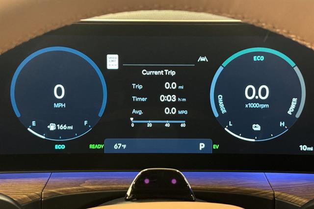 2025 Hyundai Santa Fe Hybrid Limited
