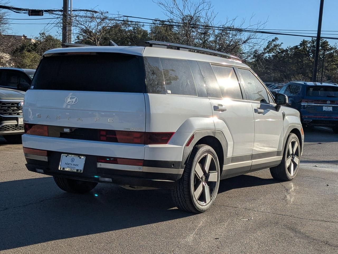 2025 Hyundai Santa Fe Hybrid Limited