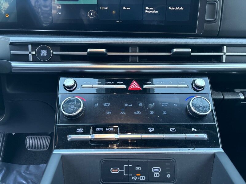 2025 Hyundai Santa Fe Hybrid w/THREE-ROW LTHR SEL Seffner FL