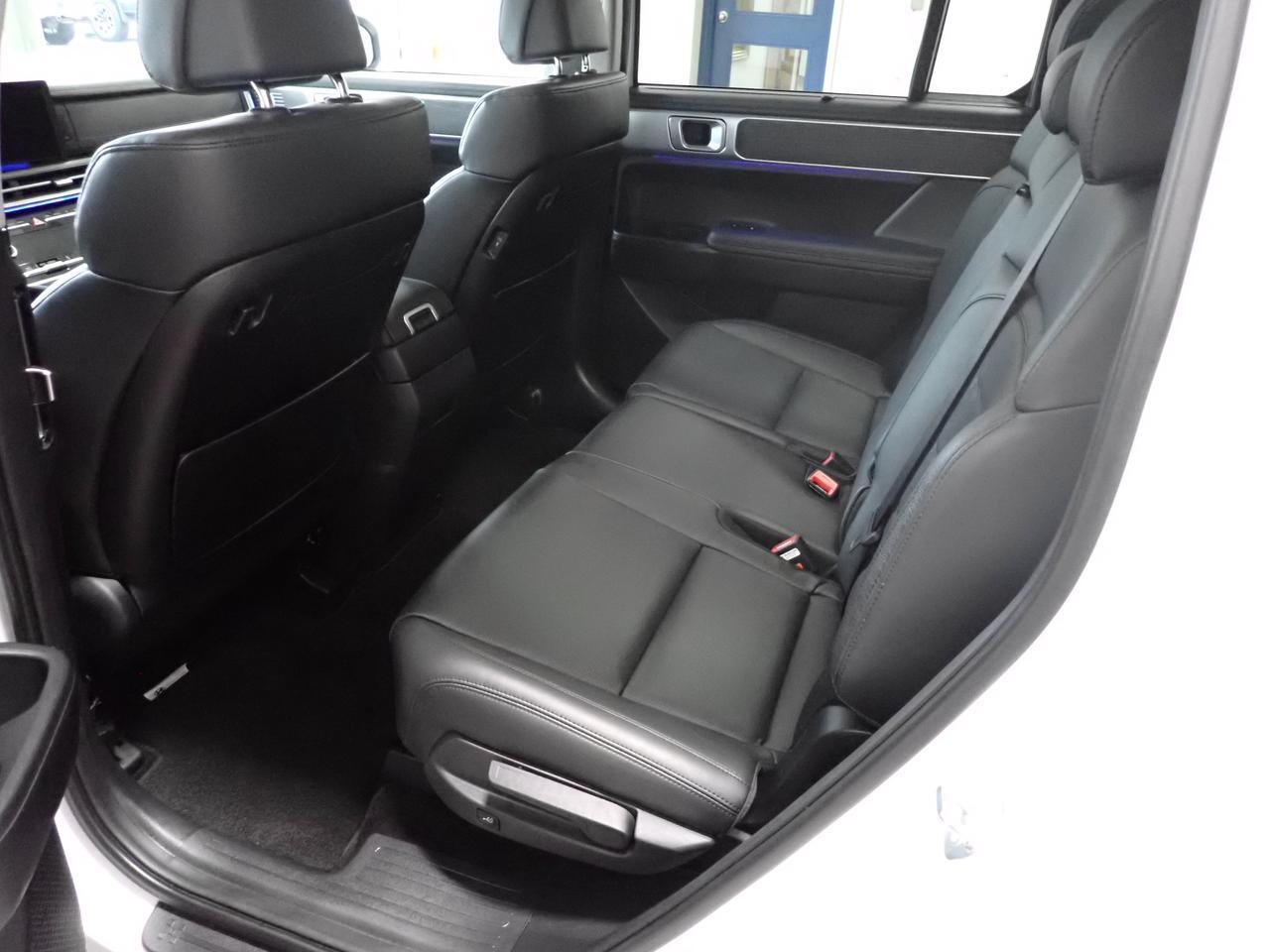 2025 Hyundai Santa Fe Luxury AWD 7 PASS LEATHER NAVI SUNROOF Listowel ON