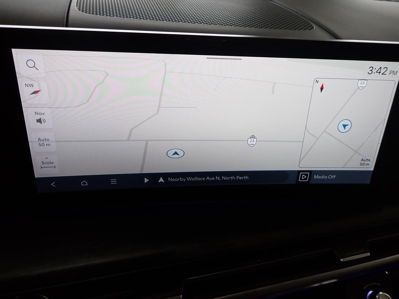 2025 Hyundai Santa Fe Luxury AWD 7 PASS LEATHER NAVI SUNROOF Listowel ON