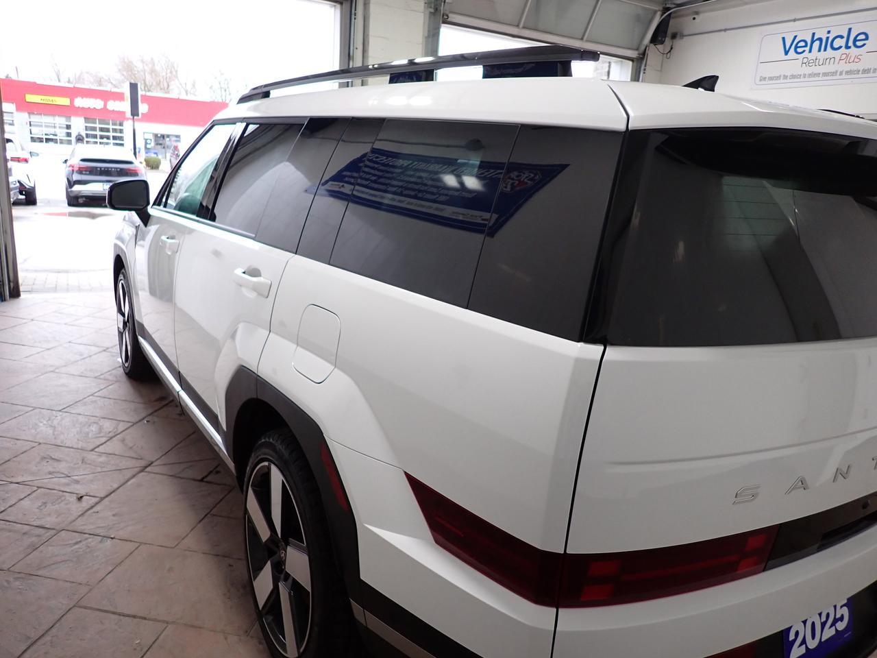 2025 Hyundai Santa Fe Luxury AWD 8PASS LEATHER NAVI SUNROOF Listowel ON