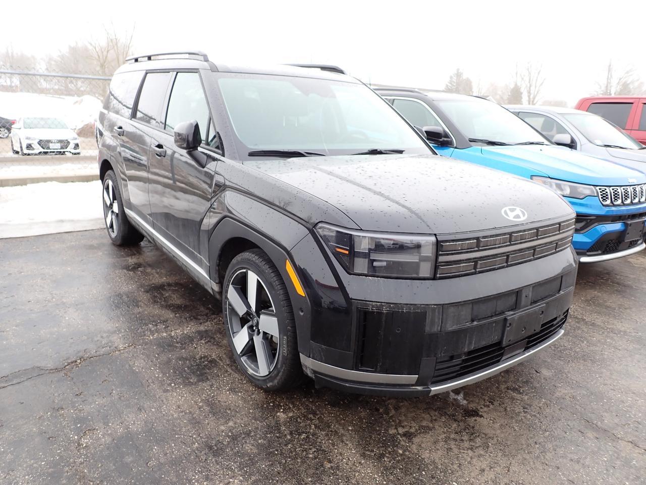 2025 Hyundai Santa Fe Luxury AWD