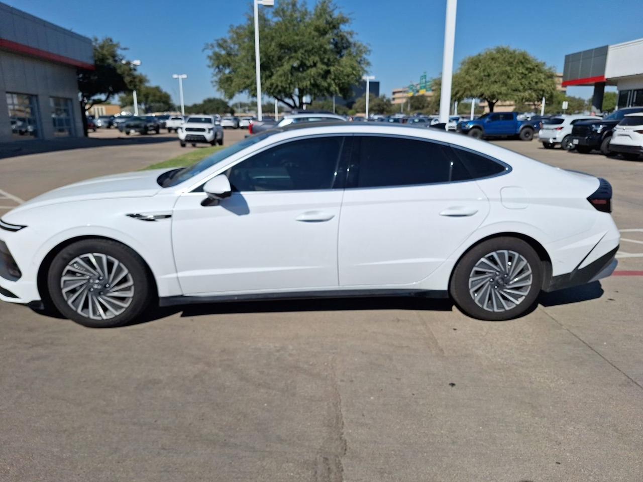 2025 Hyundai Sonata Hybrid Limited Hurst TX