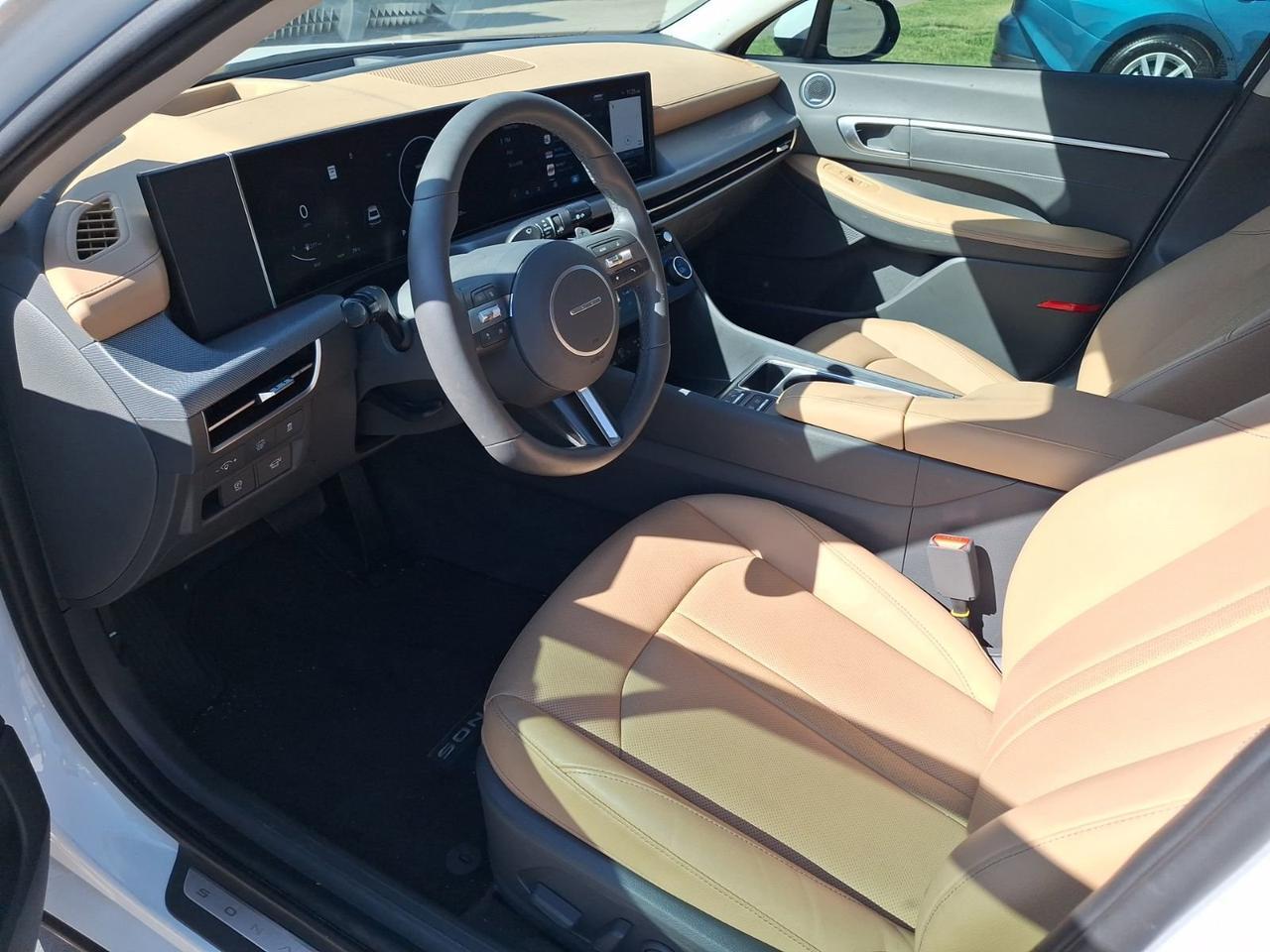 2025 Hyundai Sonata Hybrid Limited Hurst TX