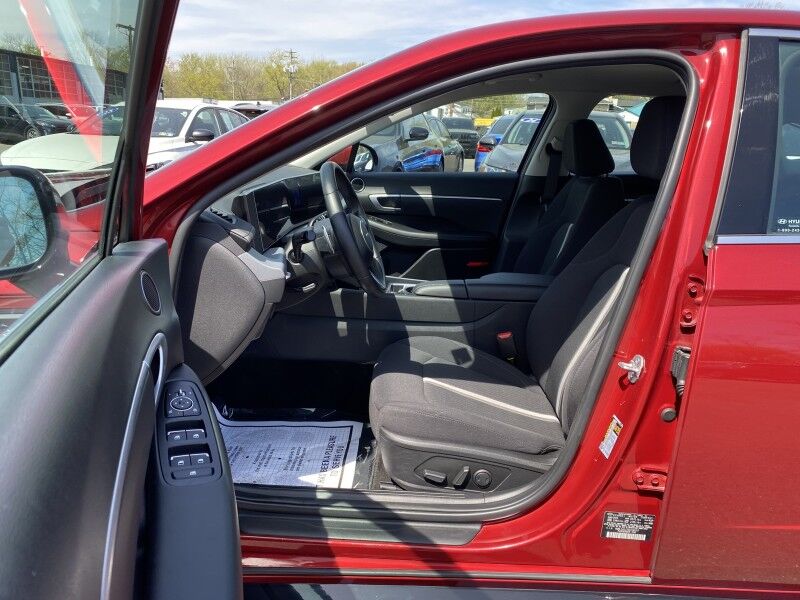 2025 Hyundai Sonata Hybrid SEL Bristol  PA