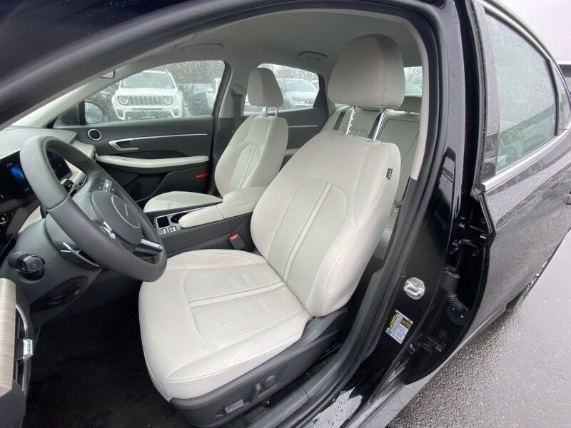 2025 Hyundai Sonata Hybrid SEL Bristol  PA