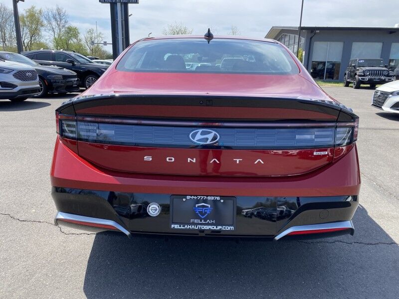 2025 Hyundai Sonata Hybrid SEL Springfield PA