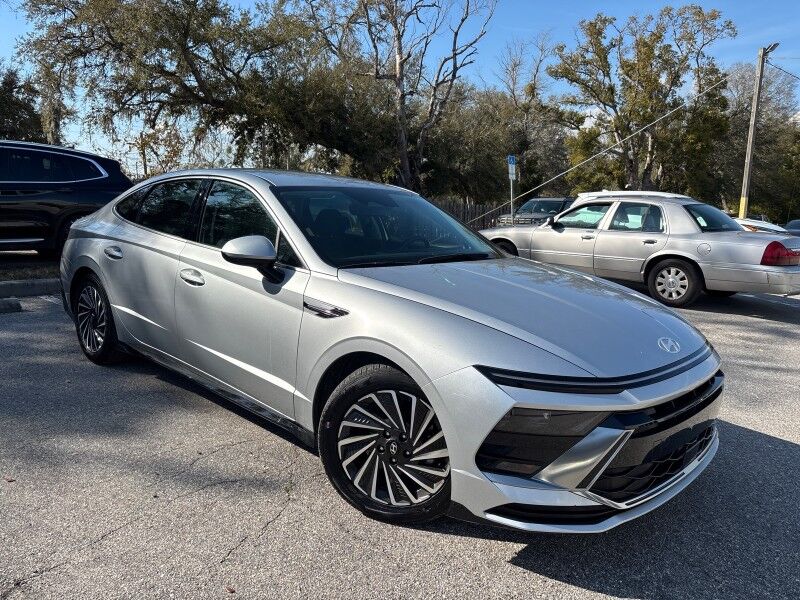 2025 Hyundai Sonata Hybrid SEL Seffner FL