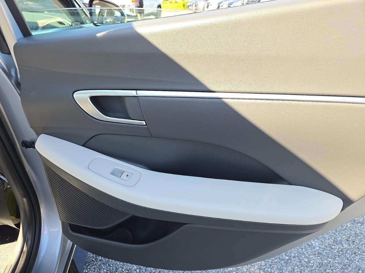 2025 Hyundai Sonata Hybrid SEL Waldorf MD