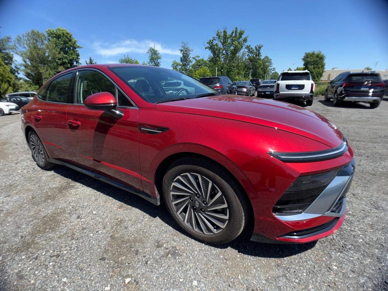 2025 Hyundai Sonata Hybrid