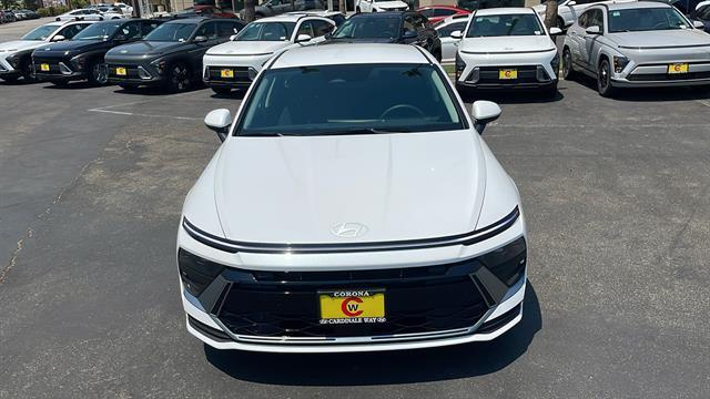 2025 Hyundai Sonata SE Corona CA