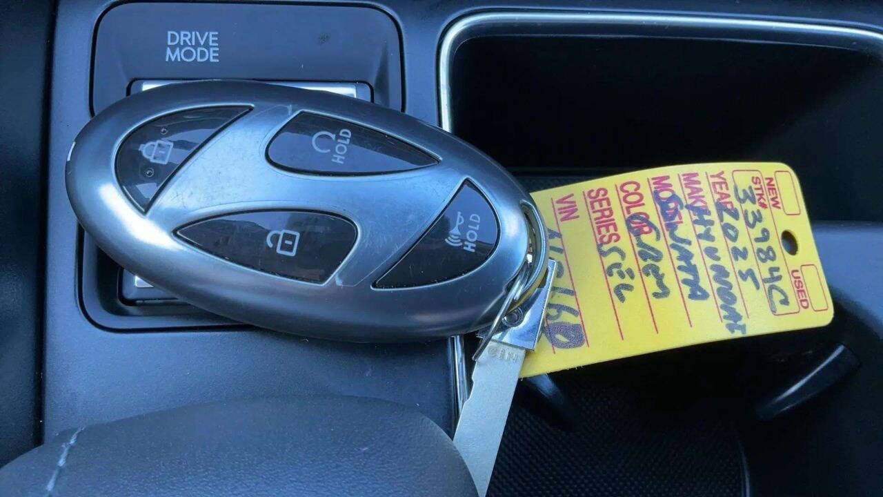 2025 Hyundai Sonata SEL 4dr Sedan Chesterfield MI