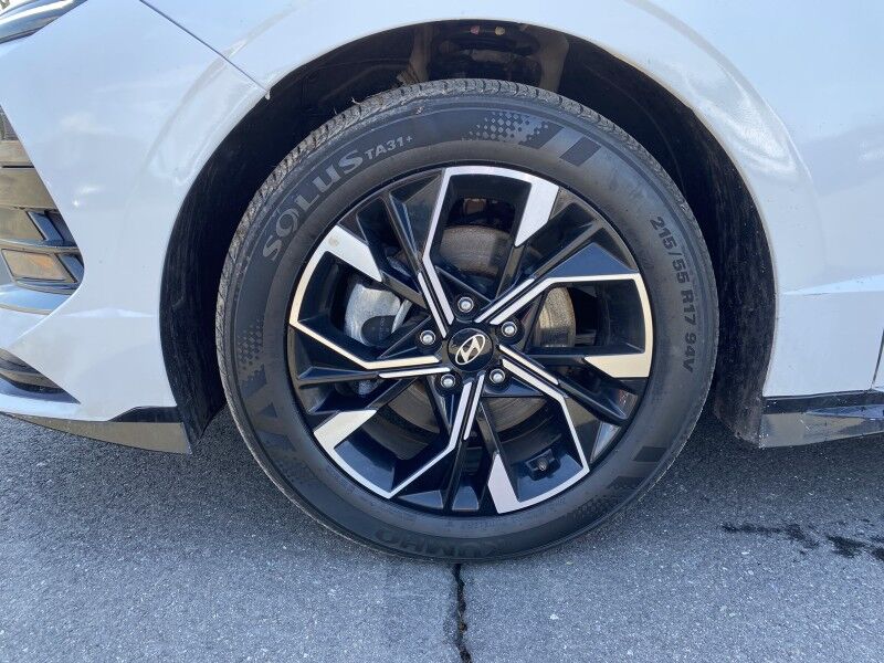 2025 Hyundai Sonata SEL Bristol  PA