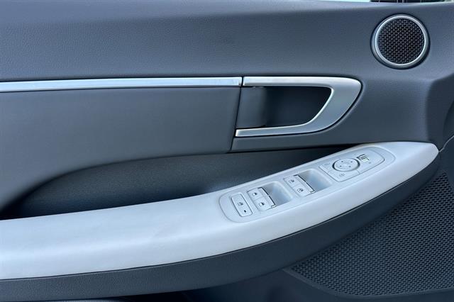 2025 Hyundai Sonata SEL Convenience