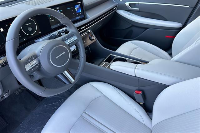 2025 Hyundai Sonata SEL Convenience