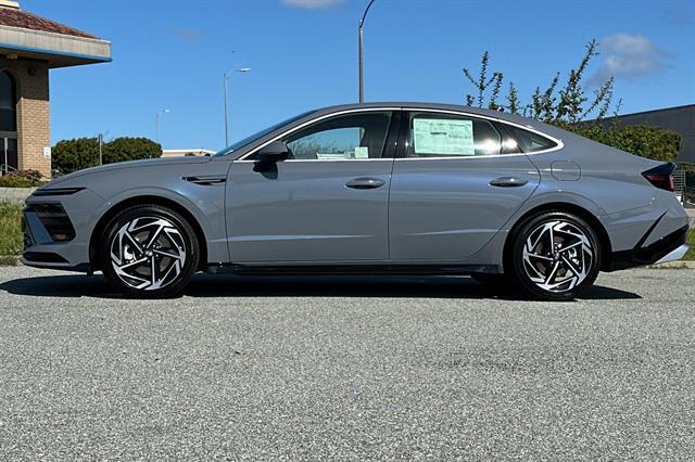 2025 Hyundai Sonata SEL Convenience