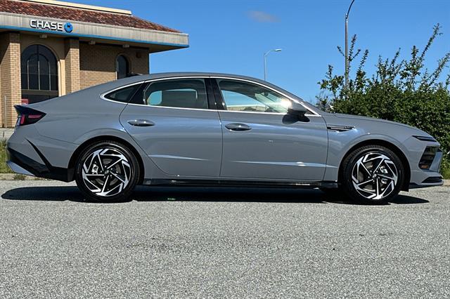 2025 Hyundai Sonata SEL Convenience
