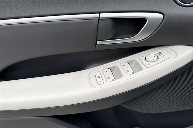 2025 Hyundai Sonata SEL Convenience