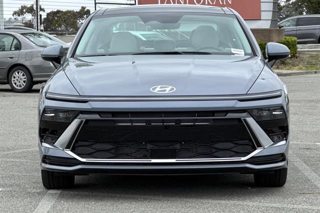 2025 Hyundai Sonata SEL Convenience