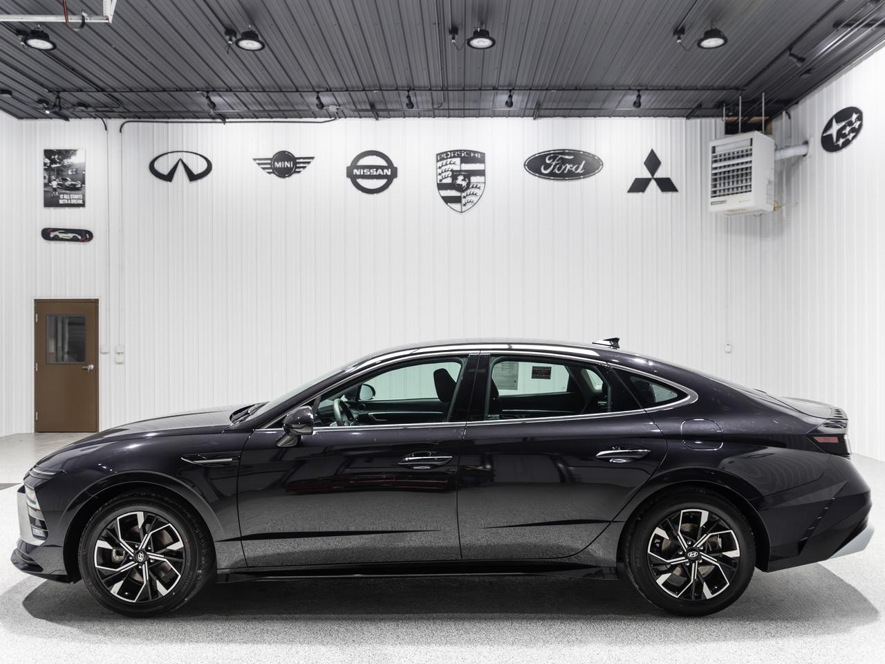 2025 Hyundai Sonata SEL Cranberry PA