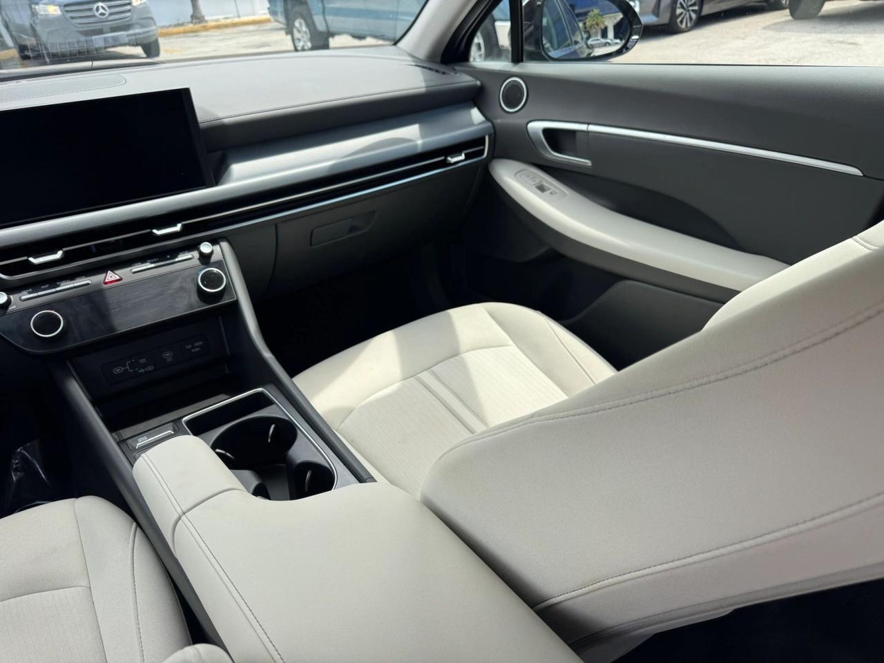 2025 Hyundai Sonata SEL Miami FL