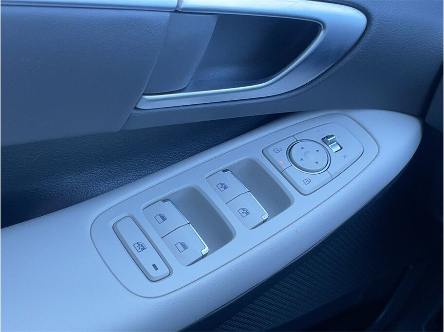 2025 Hyundai Sonata SEL Sedan 4D Port Orchard WA