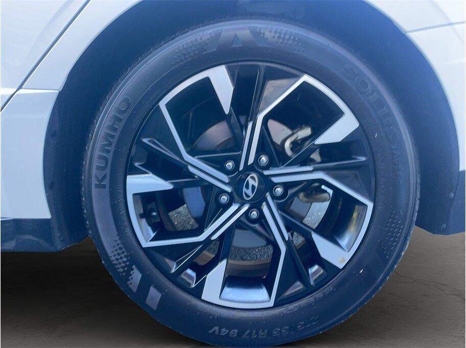 2025 Hyundai Sonata SEL Sedan 4D Port Orchard WA