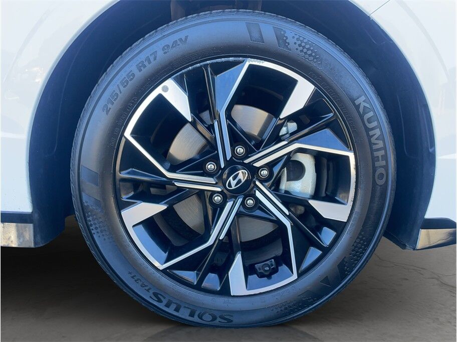 2025 Hyundai Sonata SEL Sedan 4D Port Orchard WA