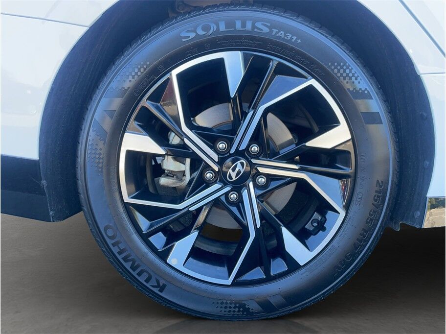 2025 Hyundai Sonata SEL Sedan 4D Port Orchard WA