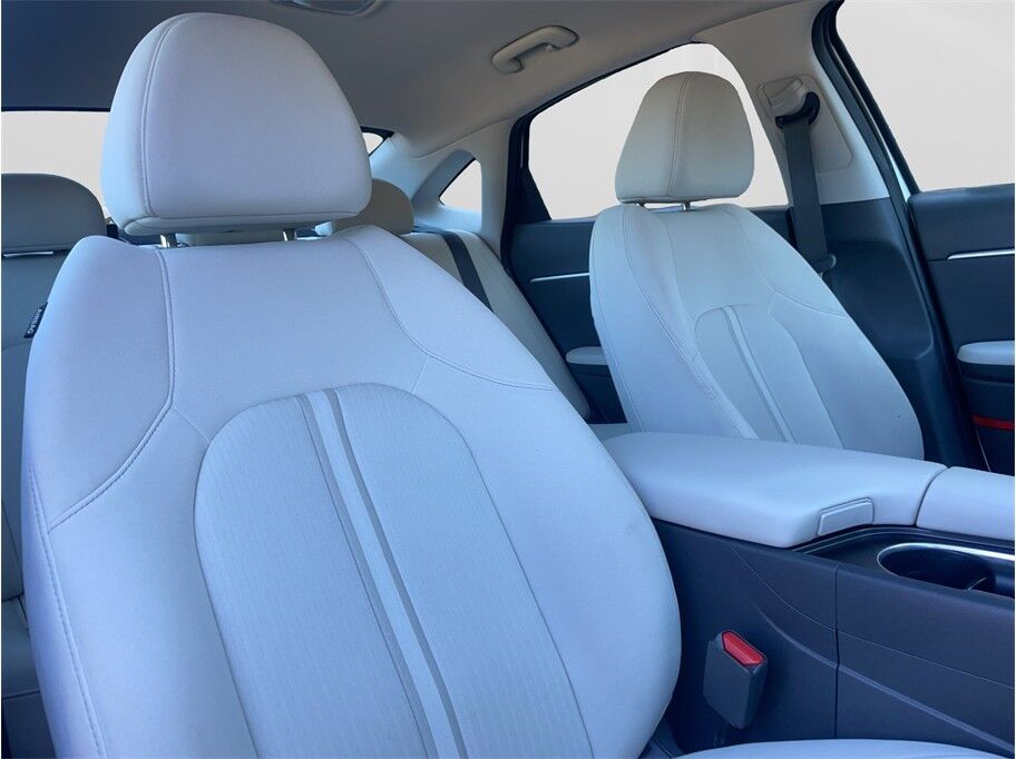 2025 Hyundai Sonata SEL Sedan 4D Port Orchard WA