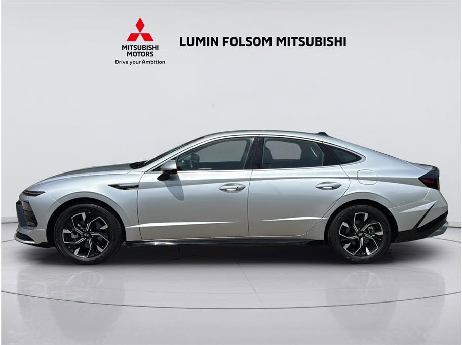 2025 Hyundai Sonata SEL Sedan 4D