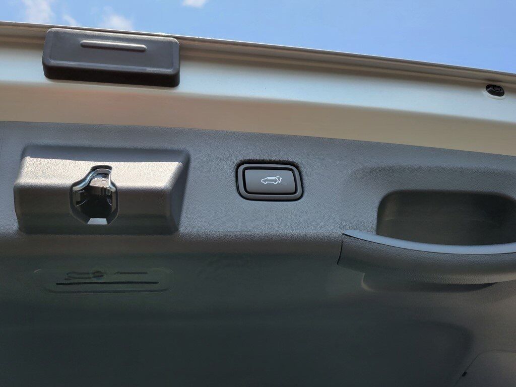 2025 Hyundai TUCSON HYBRID Limited Chantilly VA