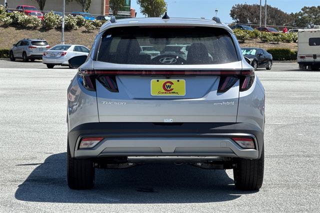2025 Hyundai Tucson Hybrid Limited