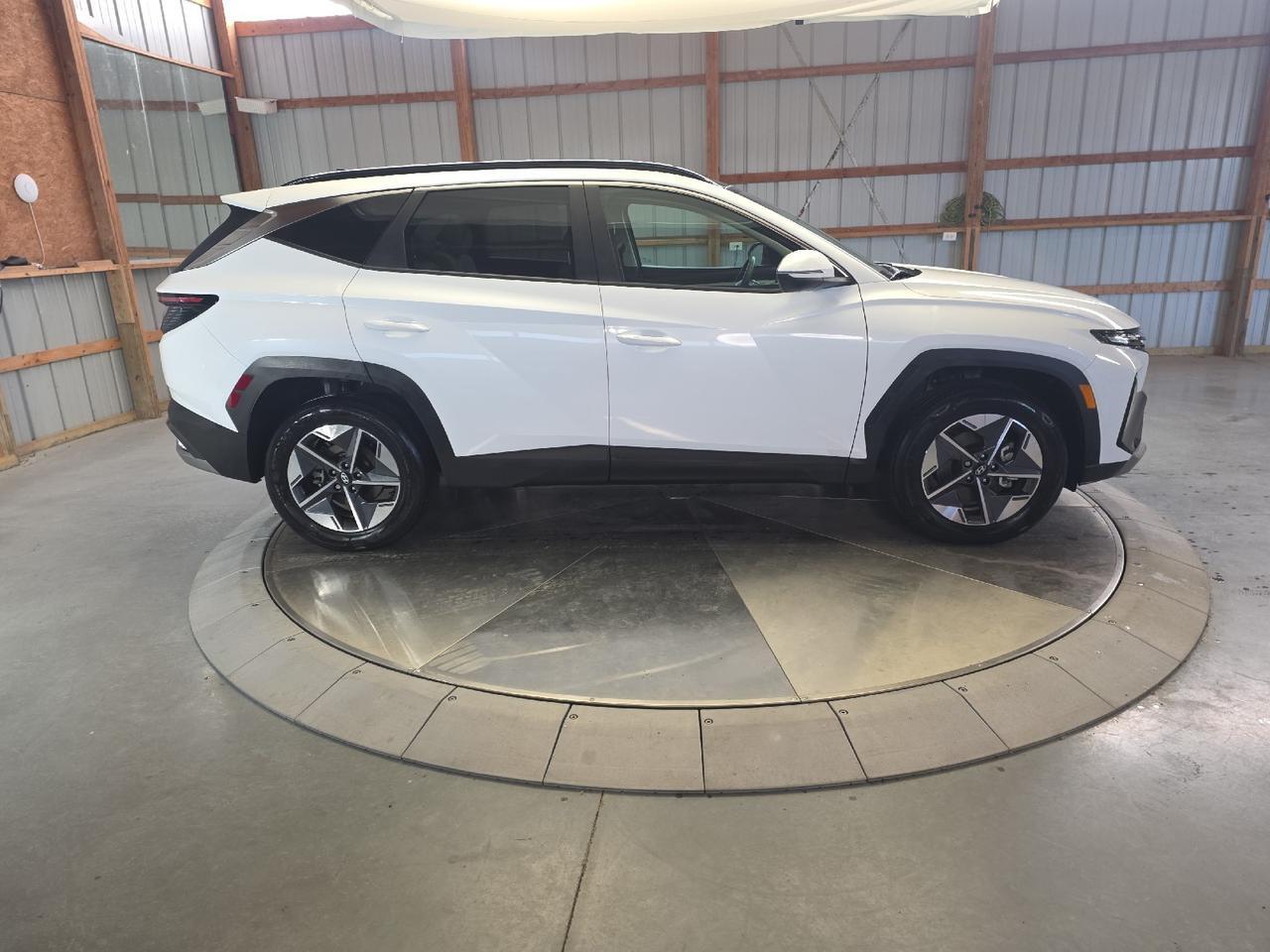 2025 Hyundai Tucson Hybrid SEL Convenience Sand Lake NY