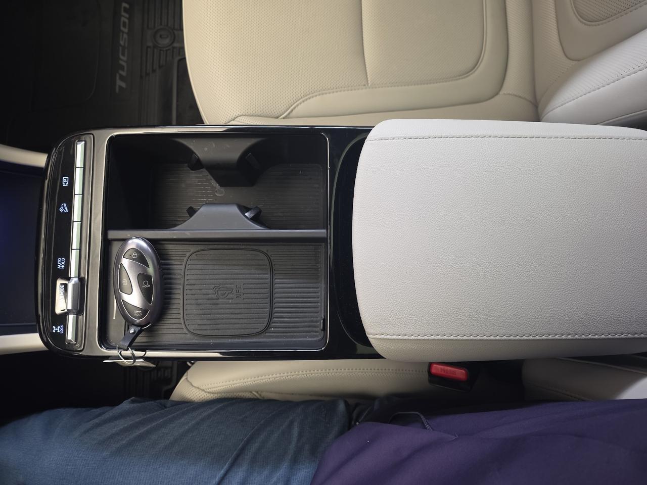 2025 Hyundai Tucson Hybrid SEL Convenience Sand Lake NY
